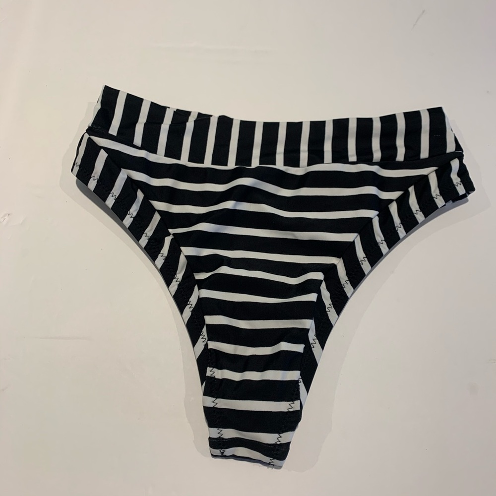 NEW Nasty Gal Bikini Bottom